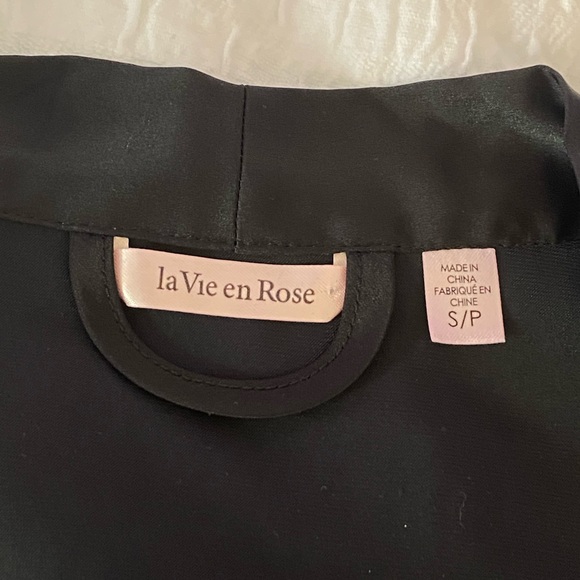 La Vie En Rose Satin and Lace Kimono (Luxury Edition) - Picture 4 of 4